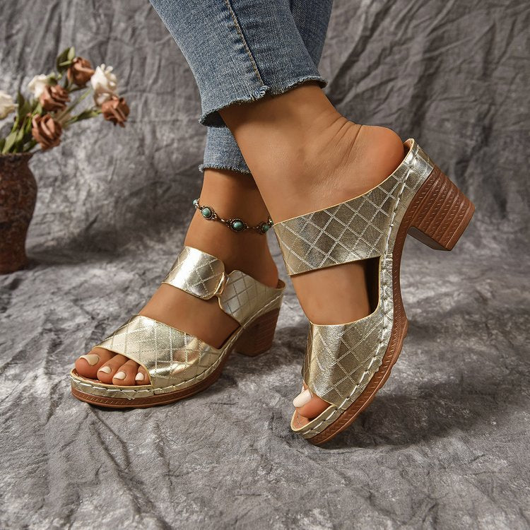 Easy Raffia Sandals