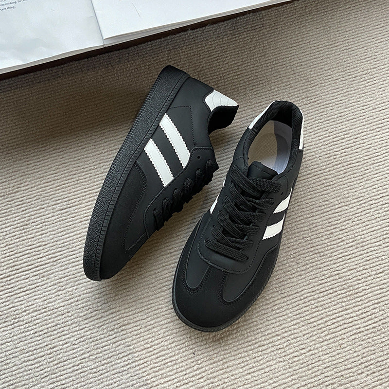 Easy Canvas Sneakers