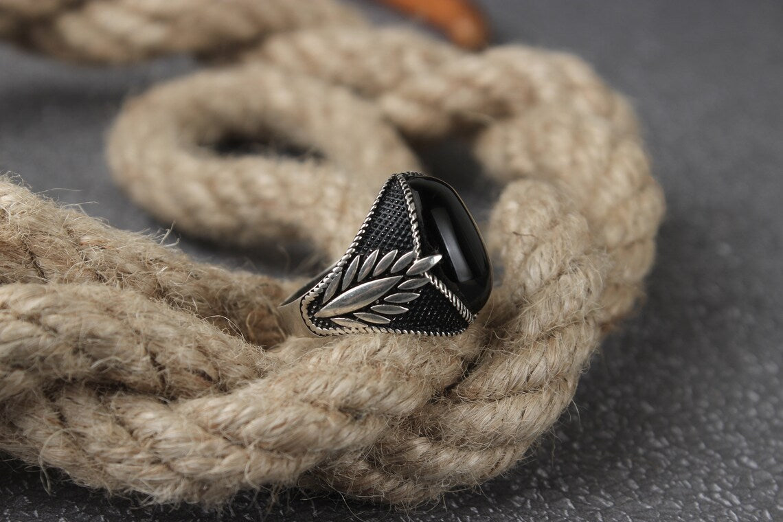 Light Simple Jewelry