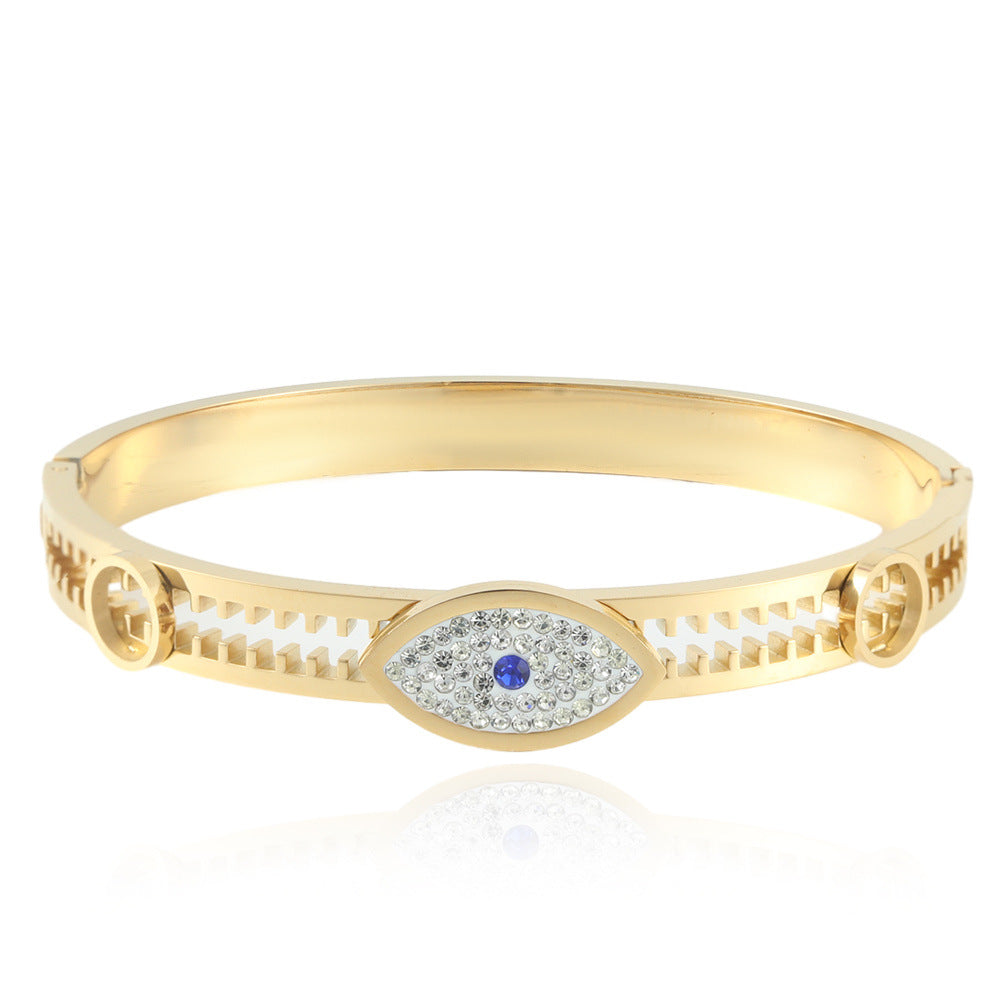 Classic Ring Jewelry