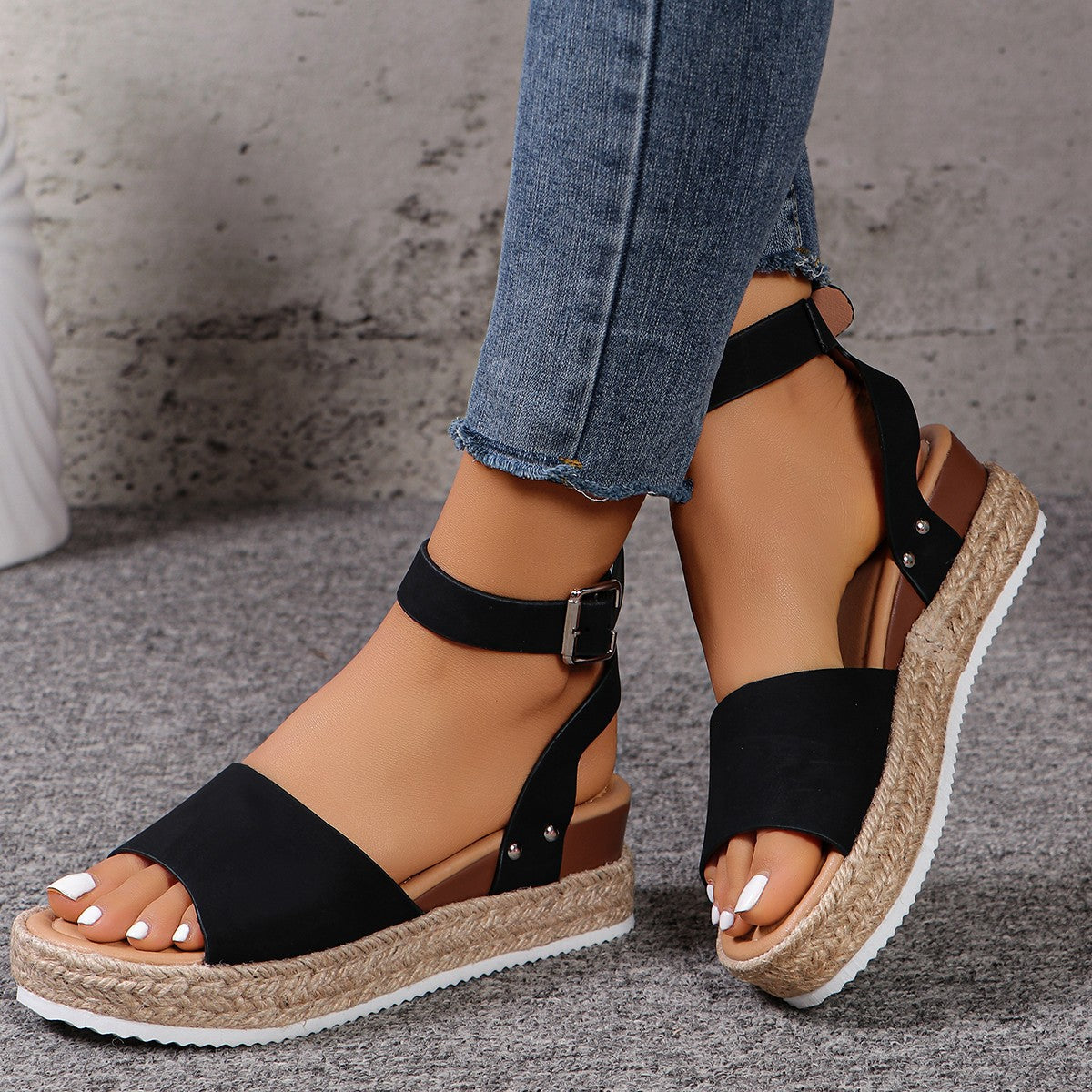 Brunch Minimal Sandals