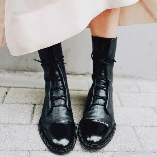 Sunny Short Boots