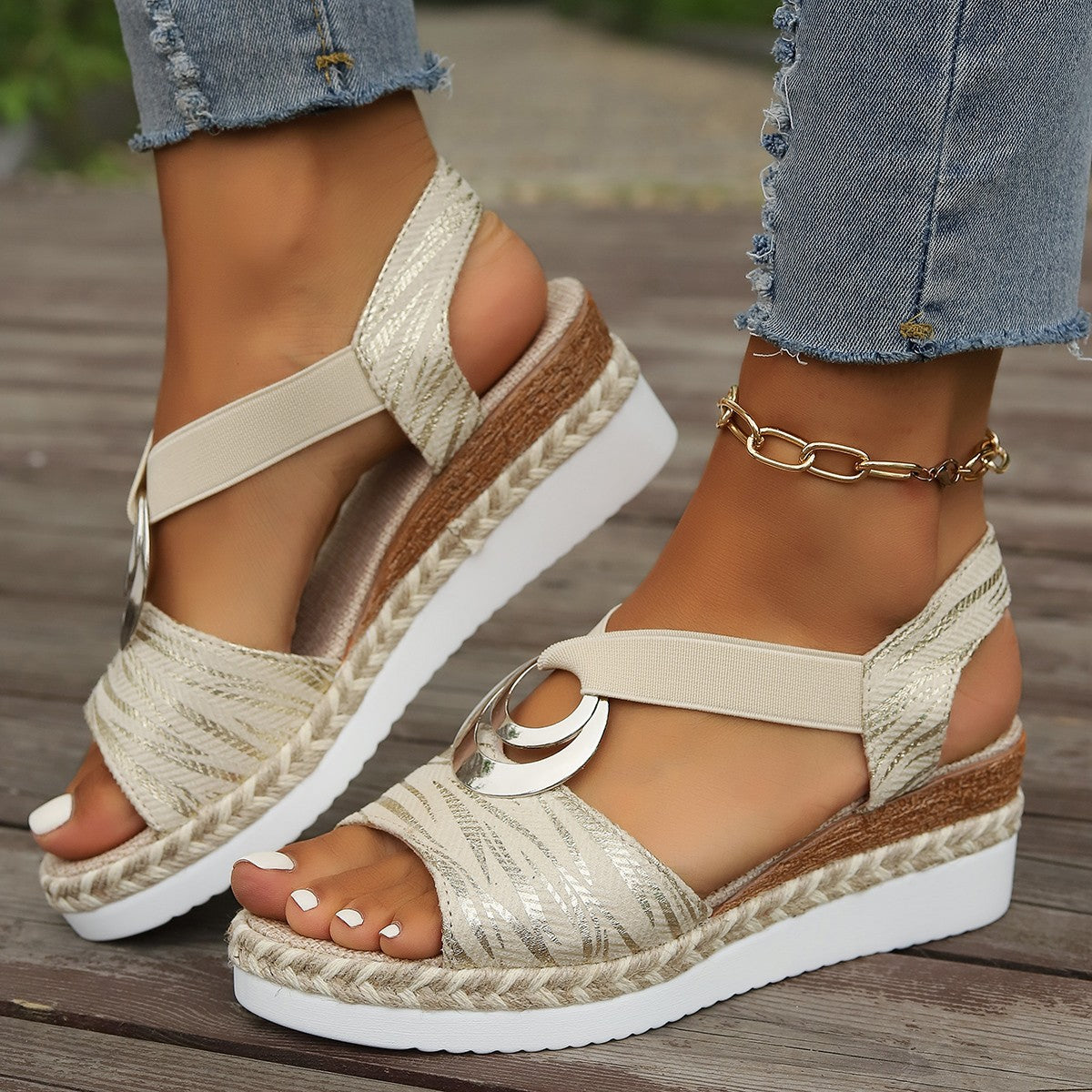 Clean Vacation Sandals