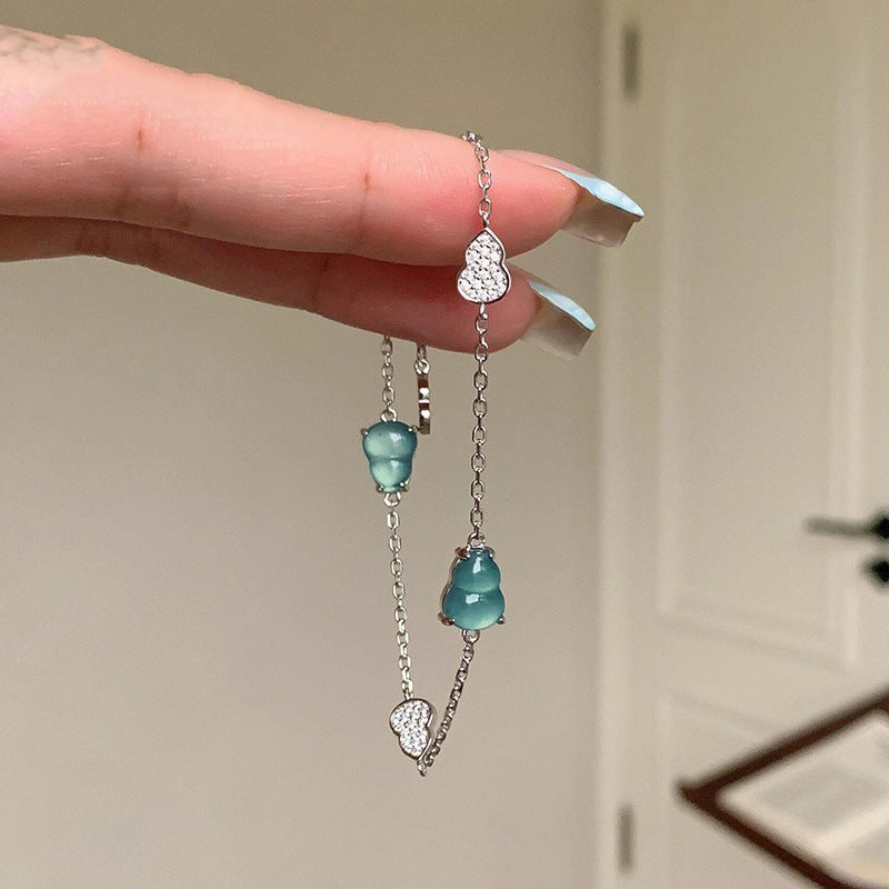 Minimalist Vintage Jewelry