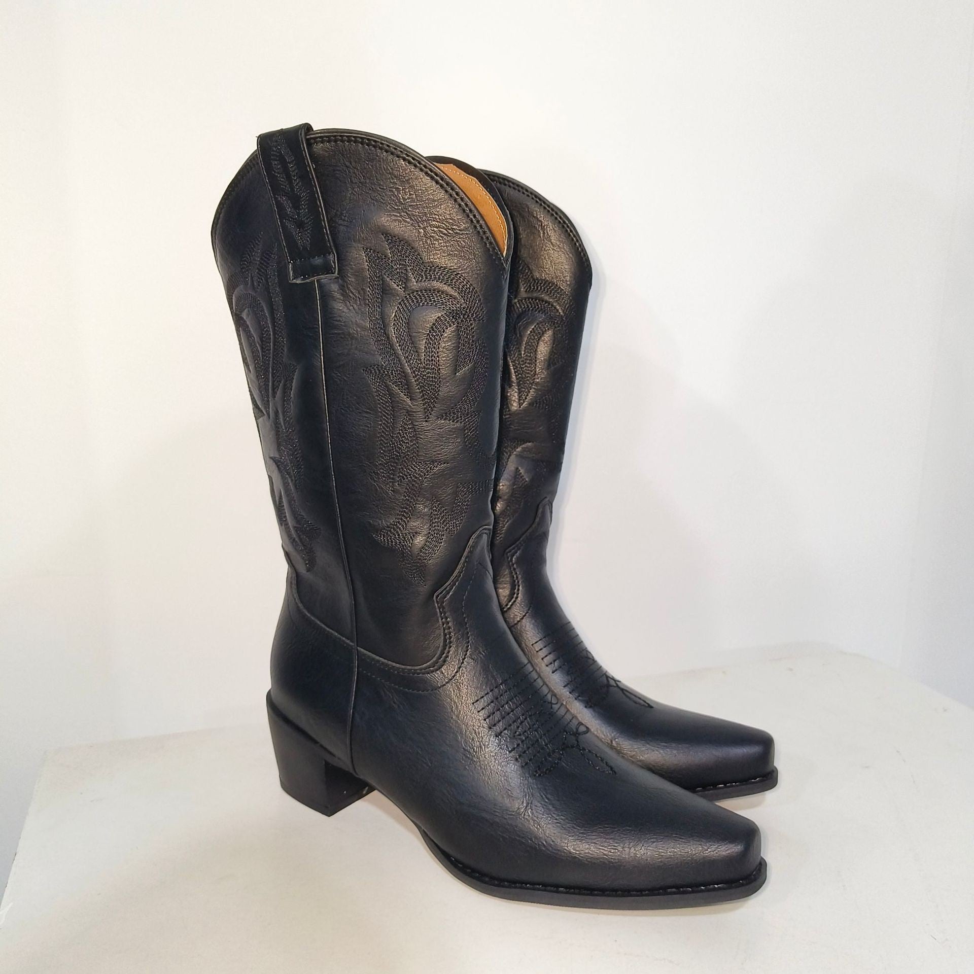 Warm Pointed Boots