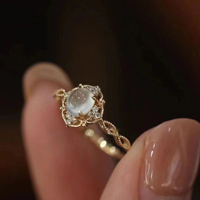Graceful Gold Jewelry