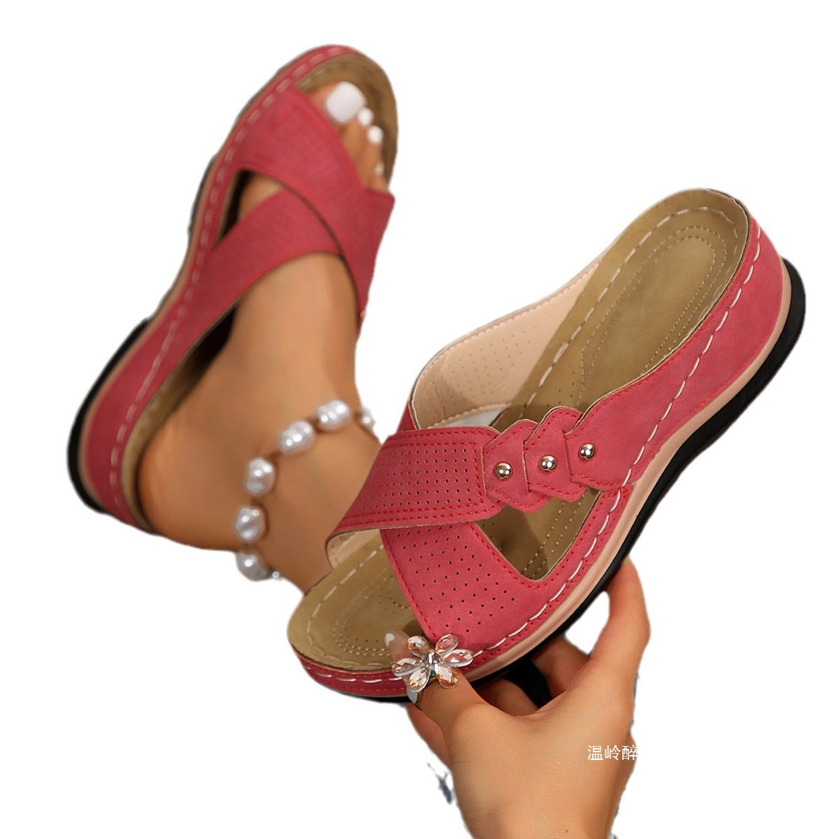 Minimal Everyday Sandals
