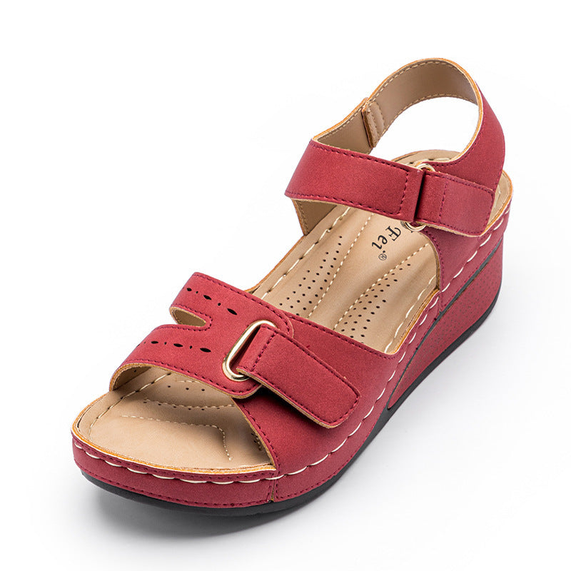 Relaxed Woven Sandals