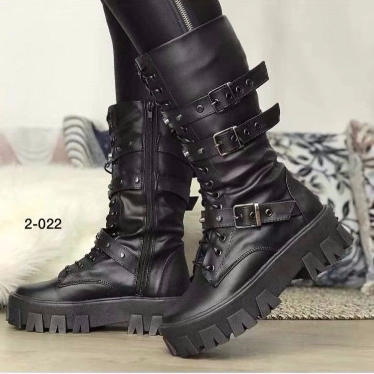 Timeless Minimal Boots