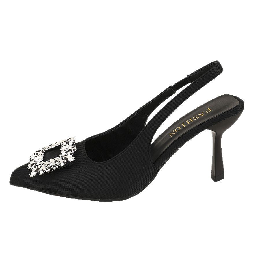 Relaxed Flat Sandals