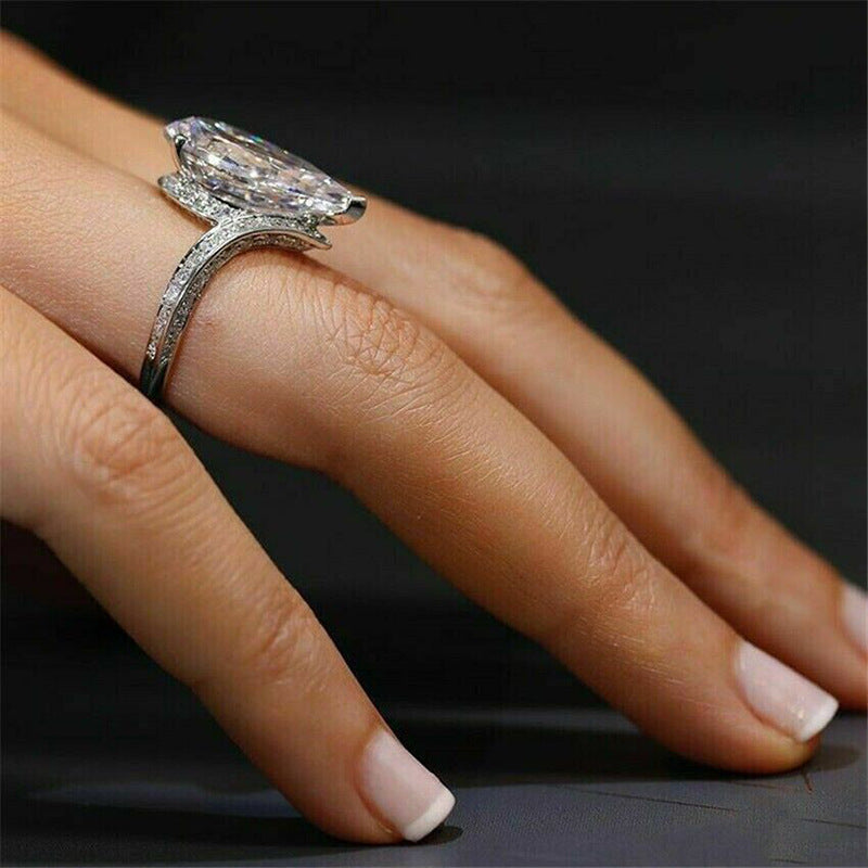 Elegant Pendant Jewelry