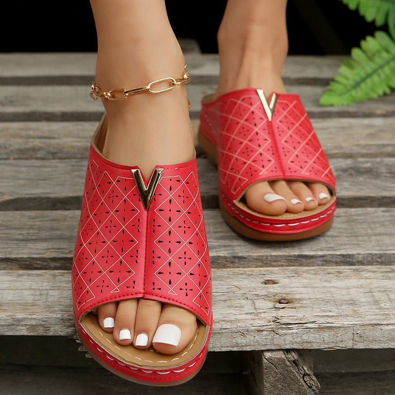 Relaxed Wedge Sandals