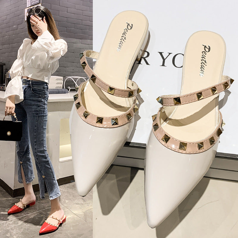 Minimal Beach Sandals