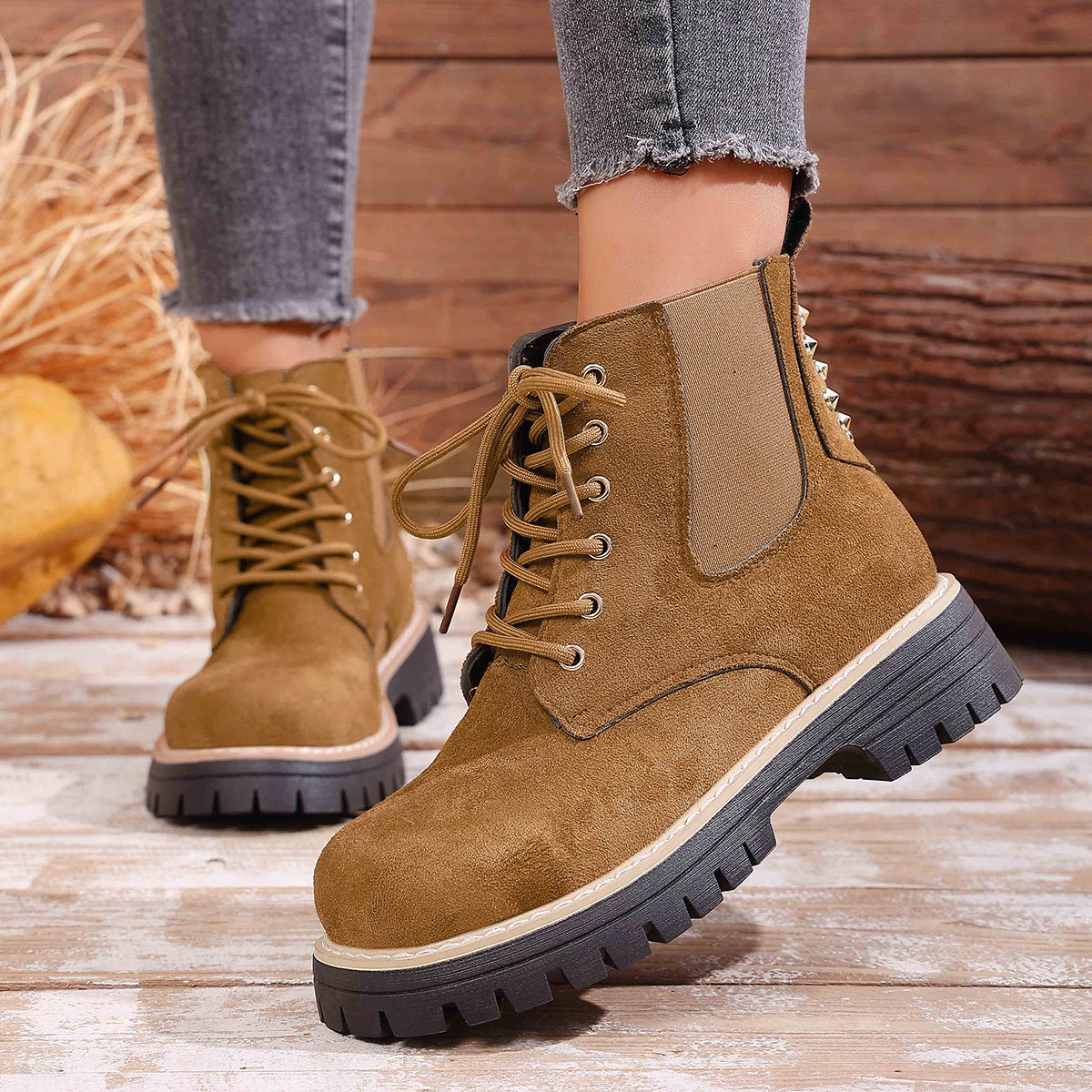 Airy Classic Boots