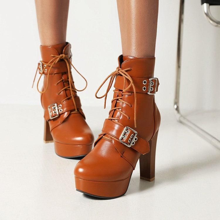 Simple Faux-Suede Boots
