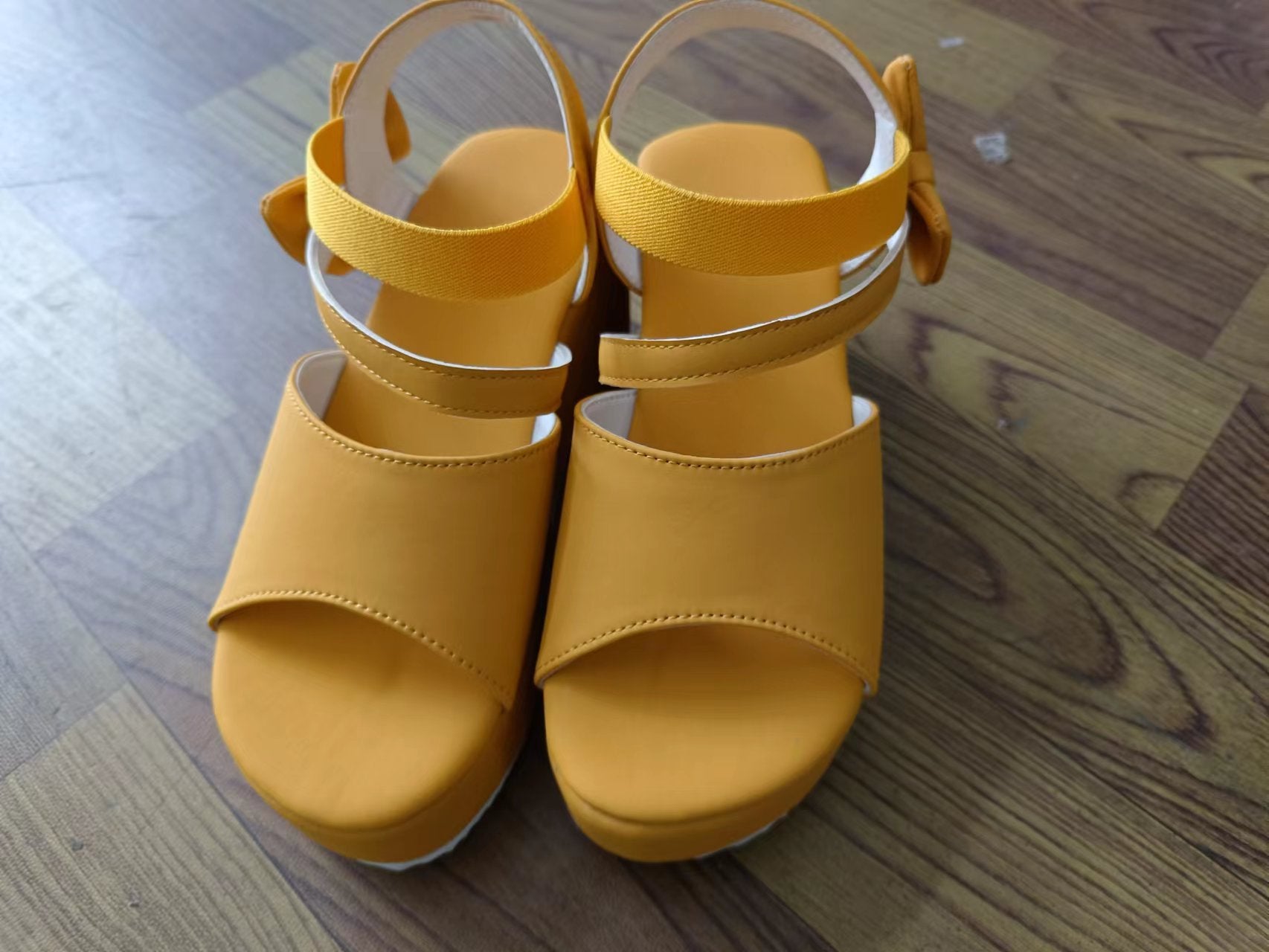 Sunny Strappy Sandals