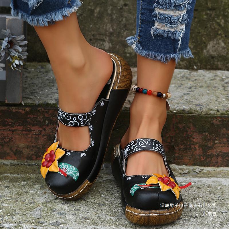 Comfortable Metallic Sandals