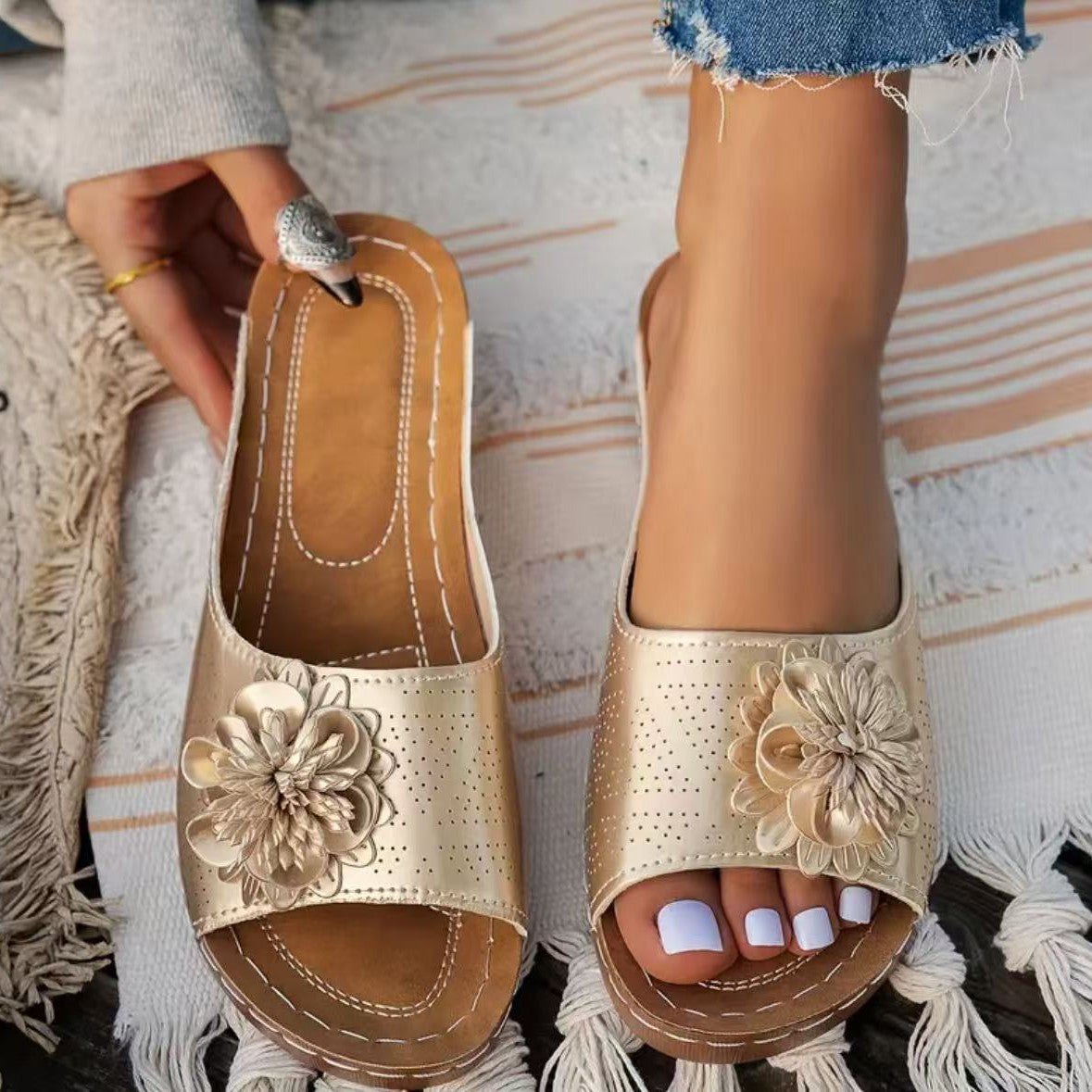 Comfortable Woven Sandals