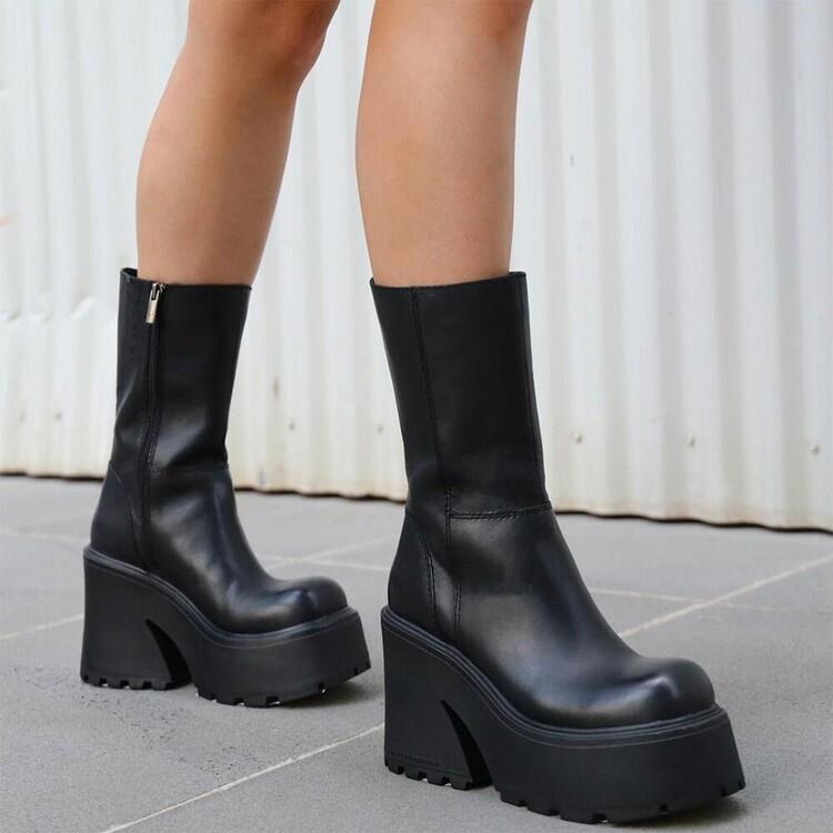 Beach Heeled Boots