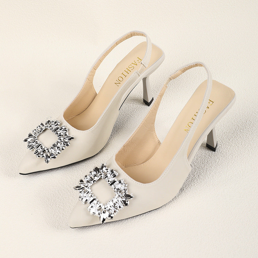 Relaxed Flat Sandals