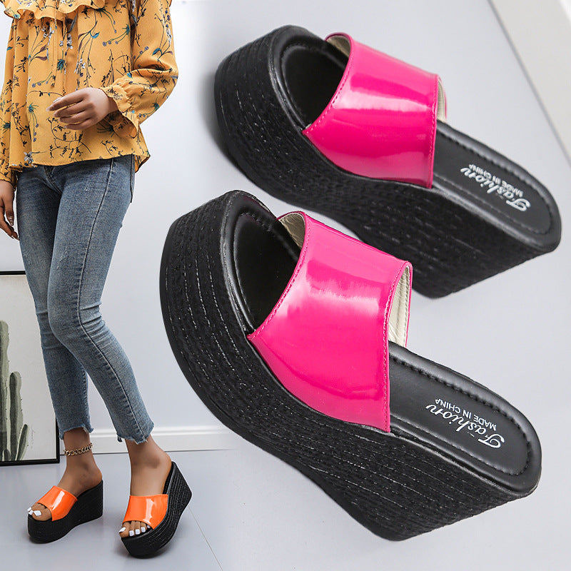 Vacation Raffia Sandals