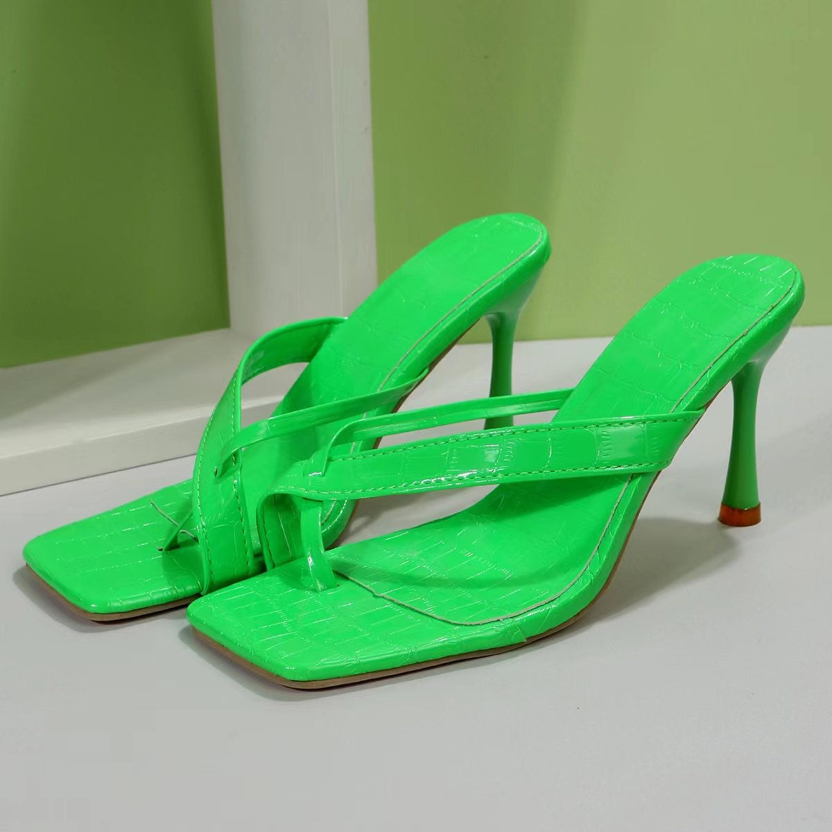 Clean Minimal Sandals