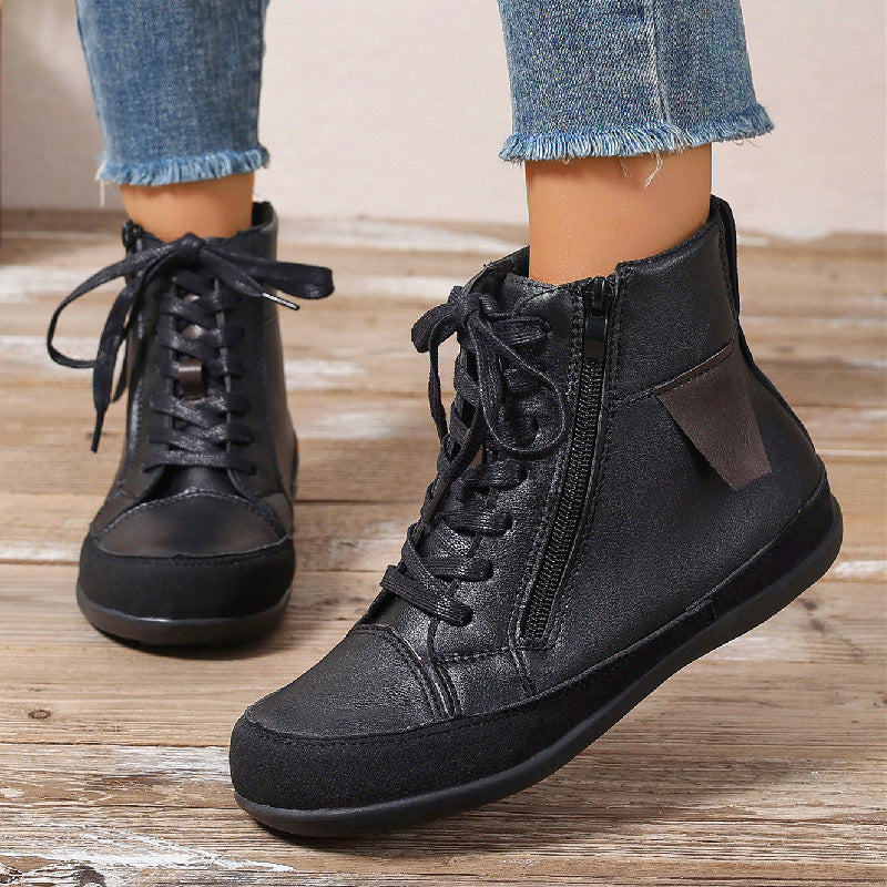 Clean Minimal Boots