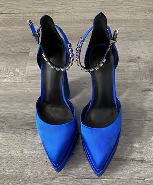 Simple Heeled Sandals
