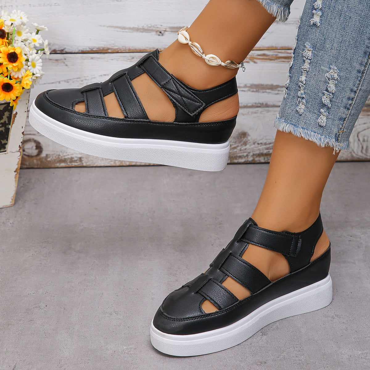 Brunch Metallic Sandals