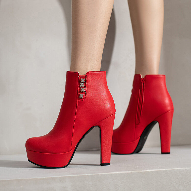 Minimal Winter Boots