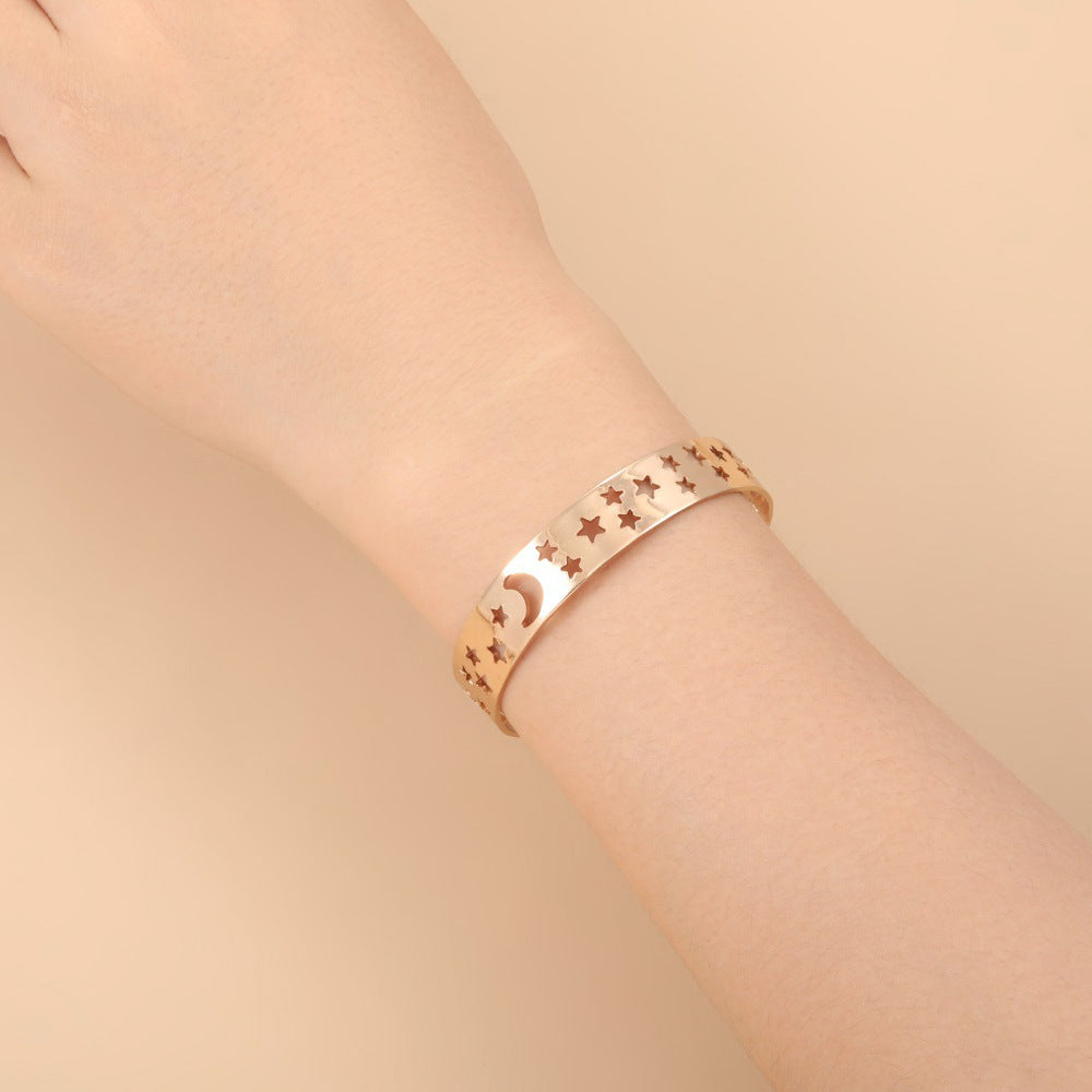 Modern Natural Jewelry