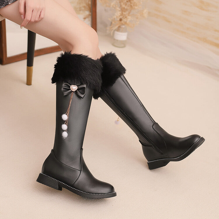 Simple Chelsea Boots