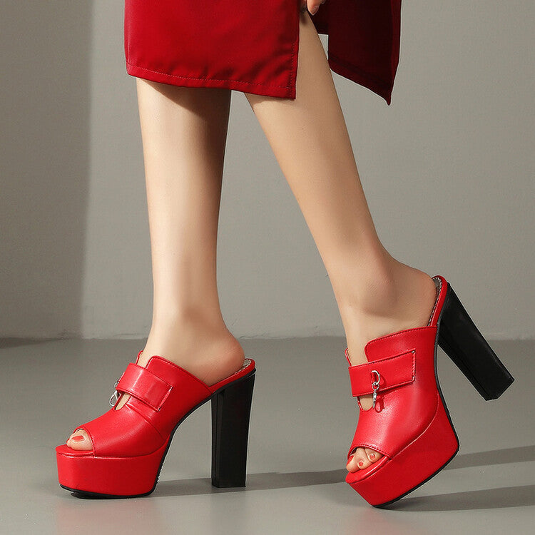 Weekend Resort Sandals
