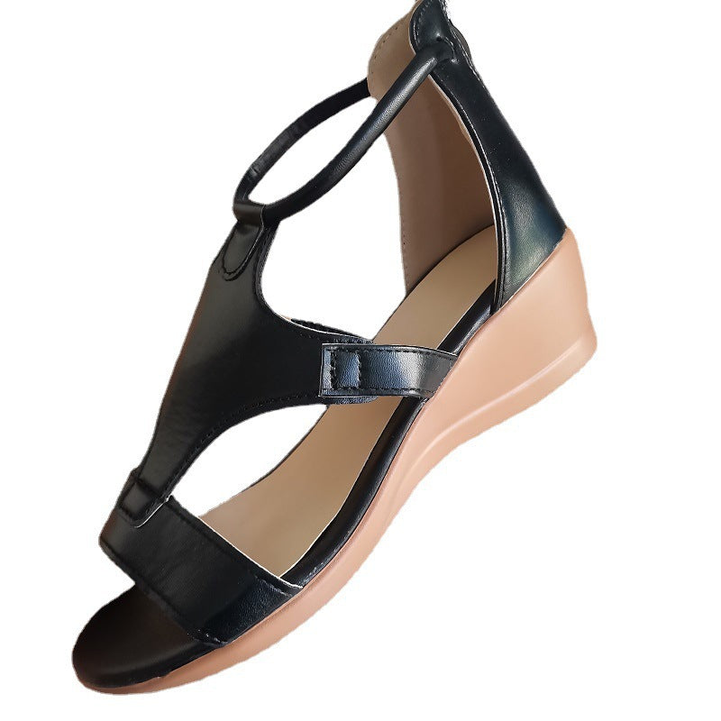 Weekend Flat Sandals