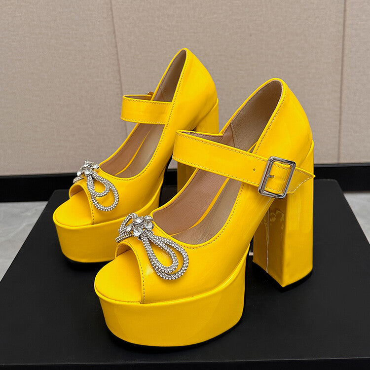 Daily Flat Sandals
