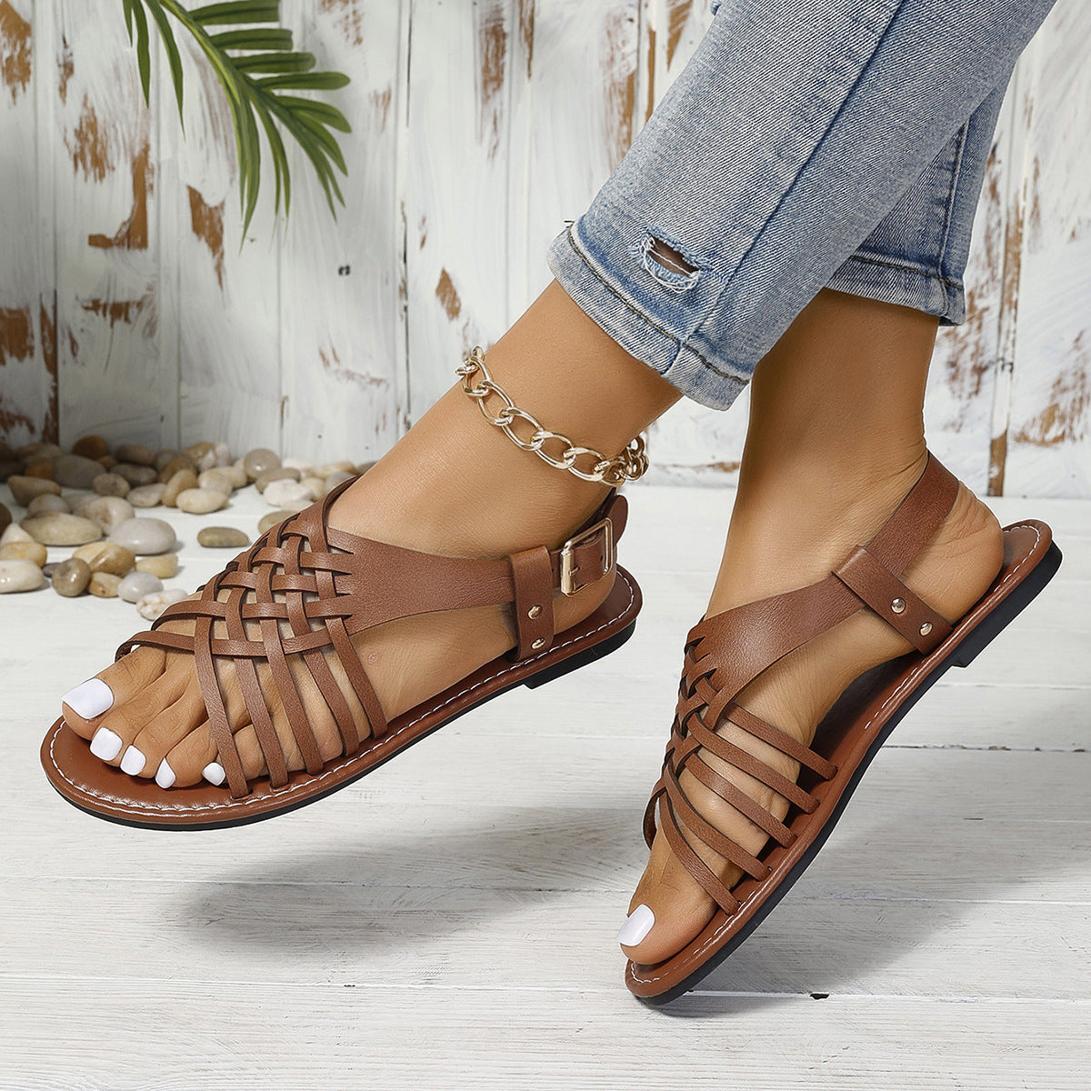 Light Classic Sandals