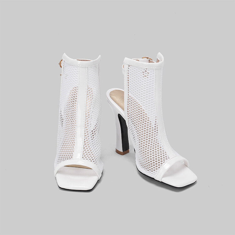 Simple Zip-Up Boots
