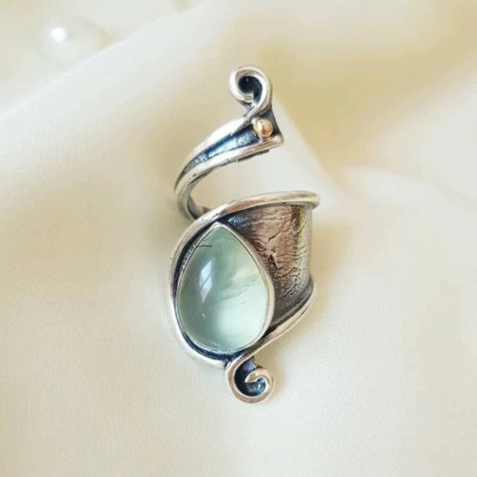 Vintage Crystal Jewelry