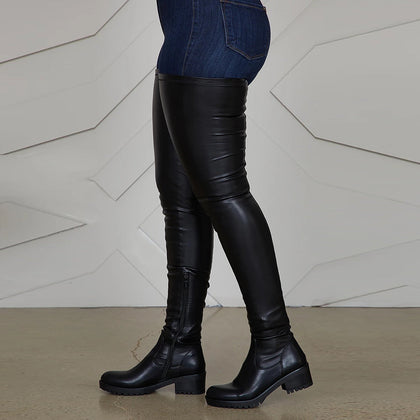 Everyday Minimal Boots