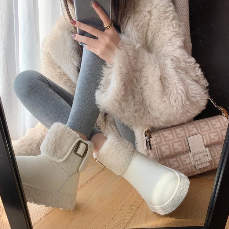 Clean Leather Boots