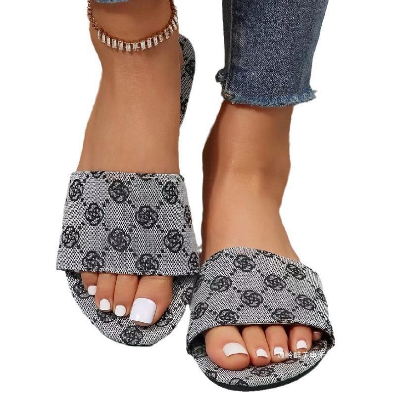 Modern Lace-Up Sandals