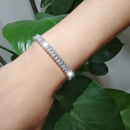 Graceful Silver Jewelry