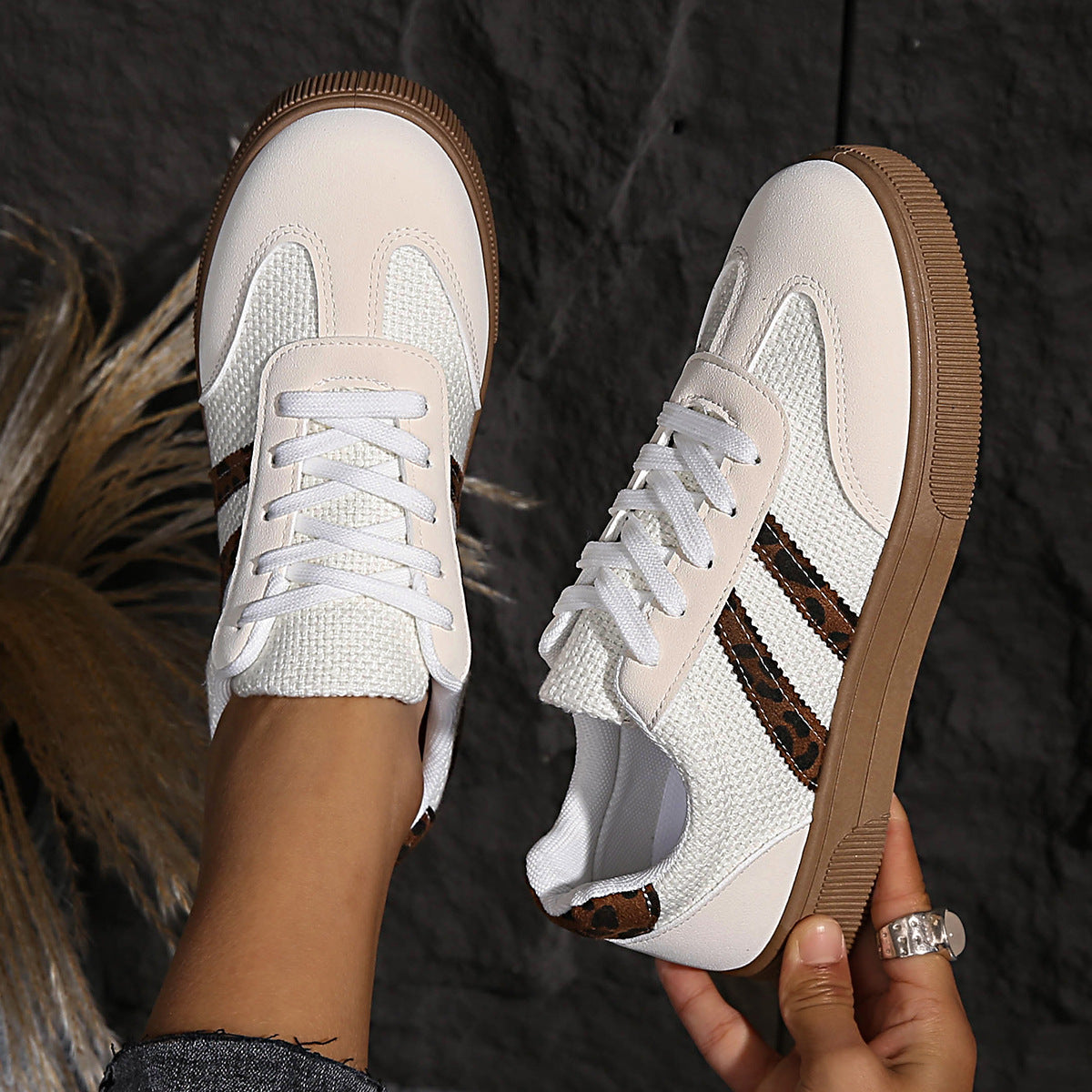 Natural Street Sneakers