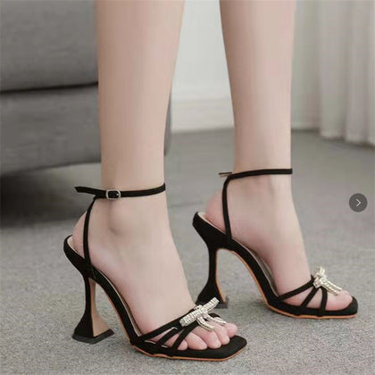 Airy Comfort Sandals