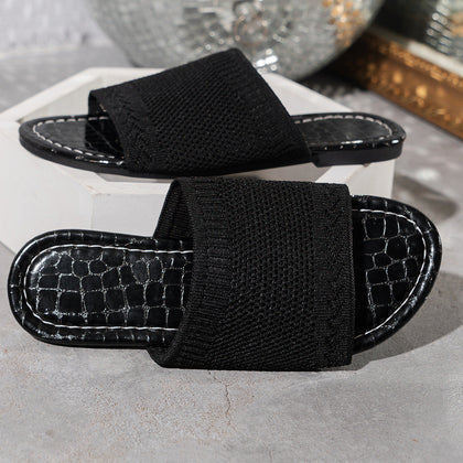 Vacation Lace-Up Sandals