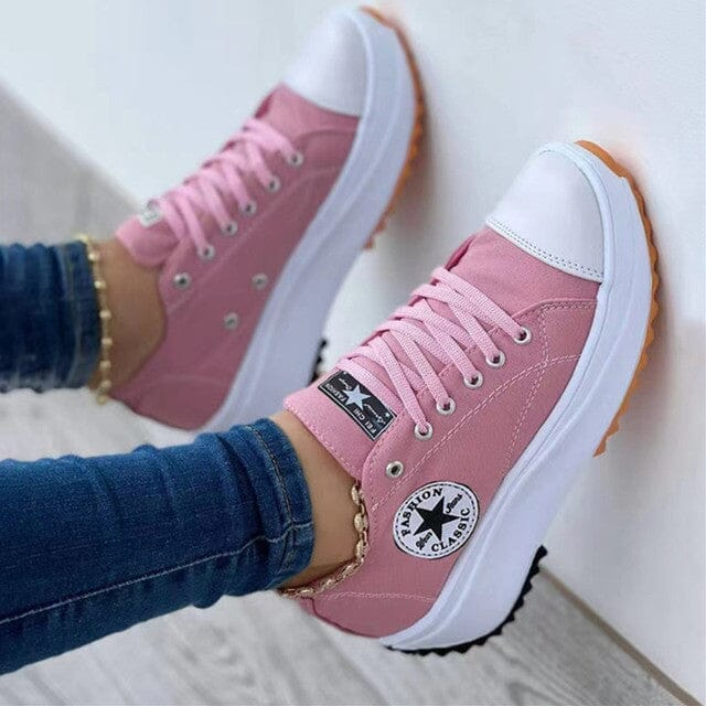 Travel Classic Sneakers