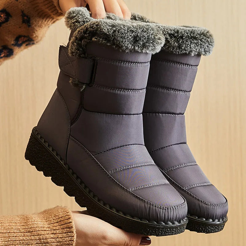Light Classic Boots