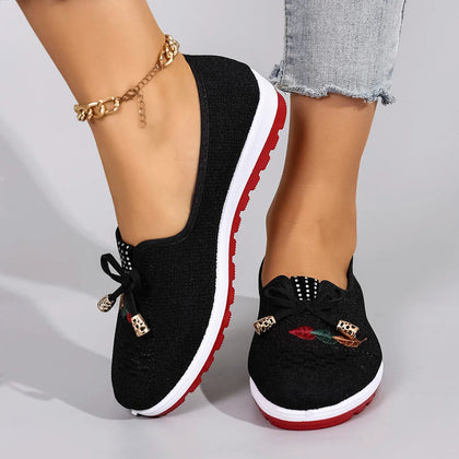 Everyday Walking Sneakers
