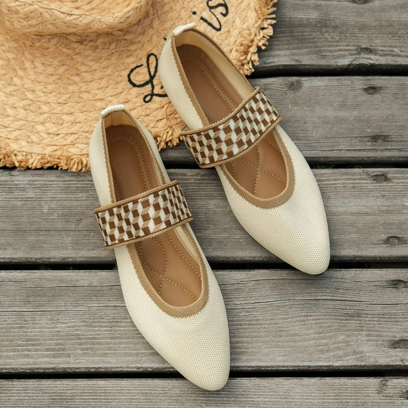 Breezy Retro Sneakers