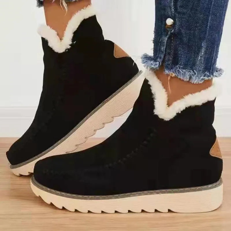 Light Pointed Boots